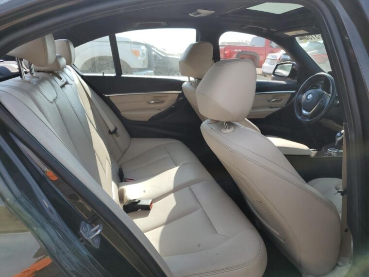 Автомобіль BMW 328 XI SULEV  2016 | GrandCar