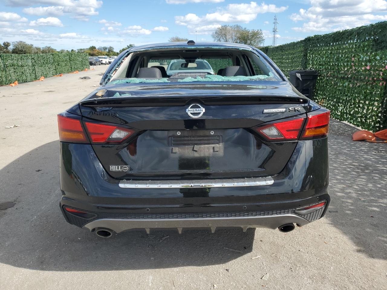 Автомобіль NISSAN ALTIMA SR 2022 | GrandCar Автомобіль NISSAN ALTIMA SR 2022 | GrandCar