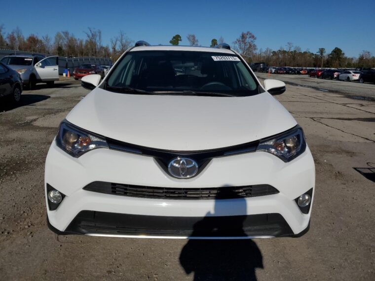 Автомобіль TOYOTA RAV4 XLE 2016 | GrandCar