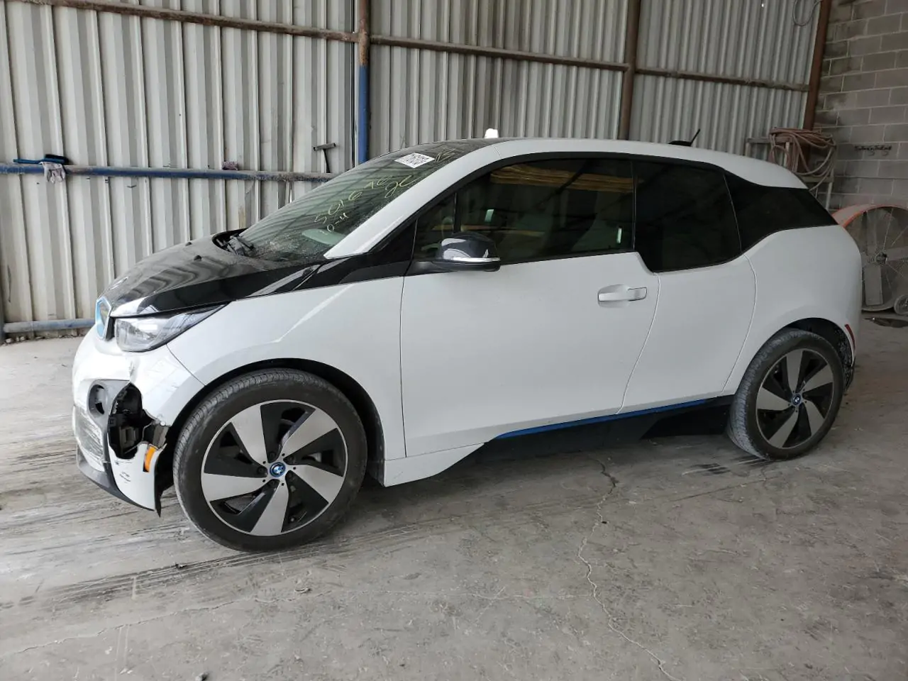 Автомобиль BMW I3 REX 2015 | GrandCar Автомобиль BMW I3 REX 2015 | GrandCar