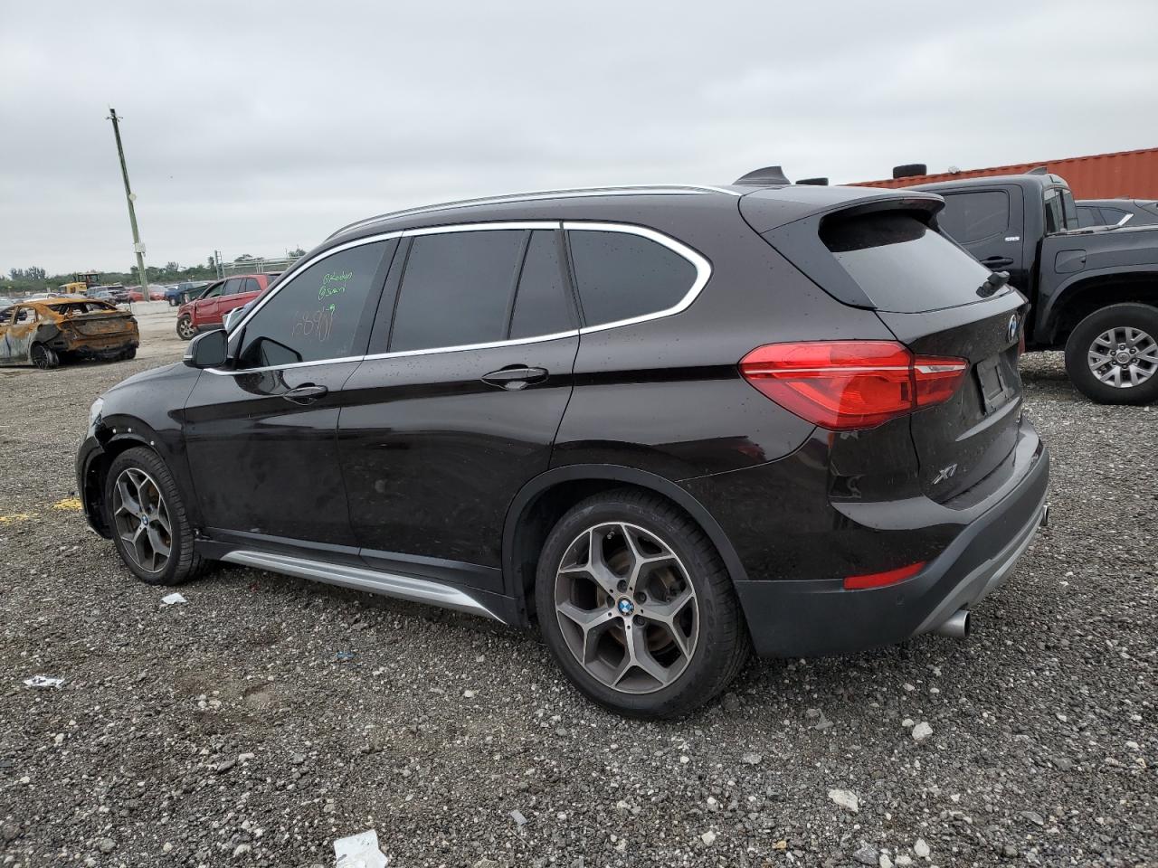 Автомобіль BMW X1 XDRIVE28I 2018 | GrandCar Автомобіль BMW X1 XDRIVE28I 2018 | GrandCar