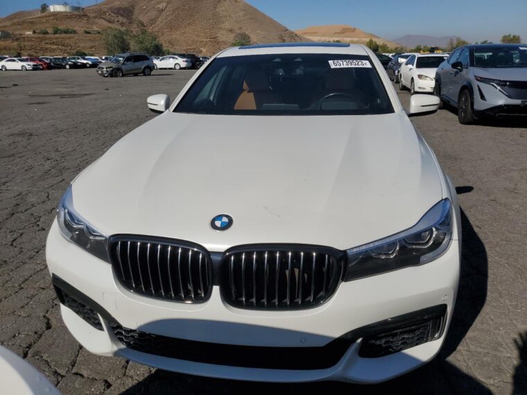 Автомобіль BMW 740 XI 2018 | GrandCar