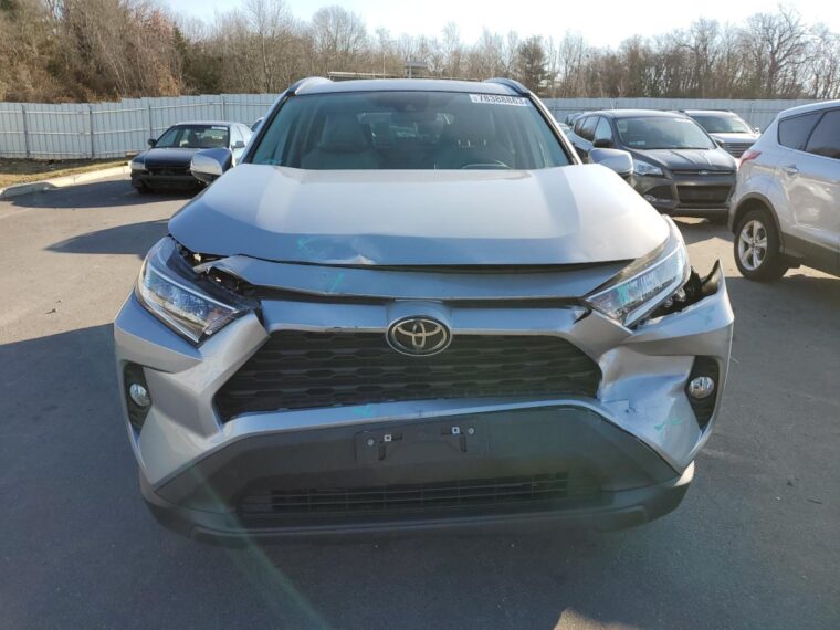 Автомобіль TOYOTA RAV4 XLE PREMIUM 2021 | GrandCar