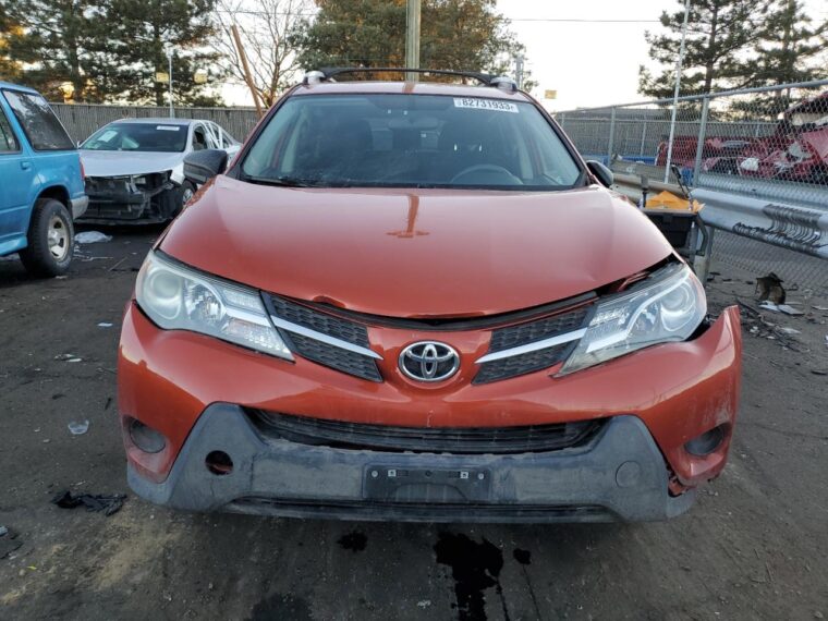 Автомобиль TOYOTA RAV4 LE 2015 | GrandCar