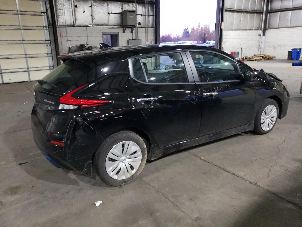 Автомобиль NISSAN LEAF S 2021 | GrandCar Автомобиль NISSAN LEAF S 2021 | GrandCar