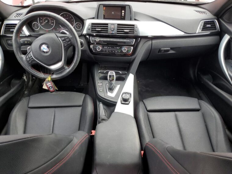 Автомобіль BMW 328 I SULEV 2016 | GrandCar