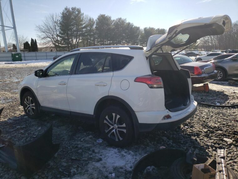 Автомобиль TOYOTA RAV4 LE 2016 | GrandCar