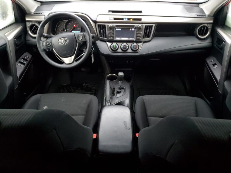 Автомобіль TOYOTA RAV4 LE 2015 | GrandCar