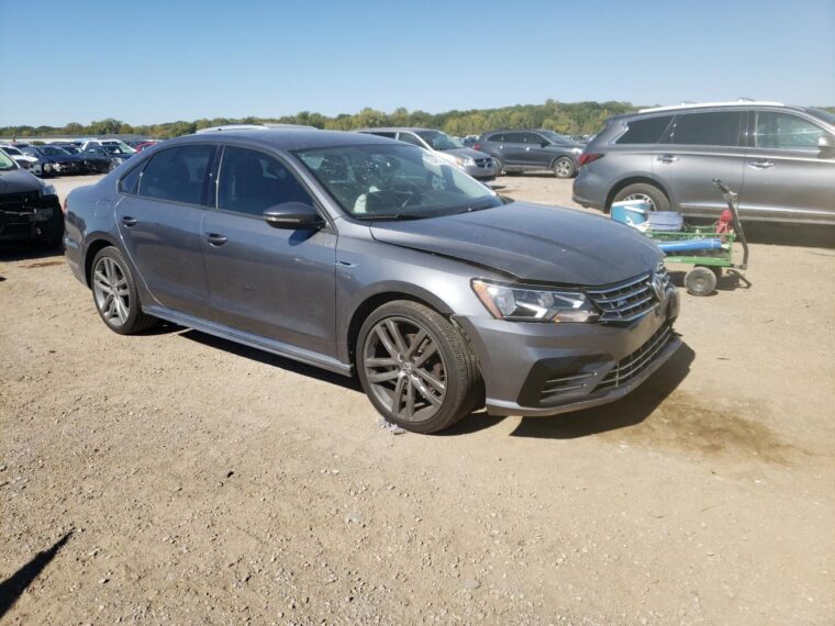 Автомобіль VOLKSWAGEN PASSAT S 2018 | GrandCar