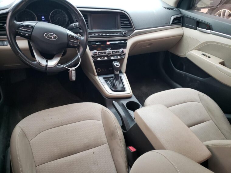 Автомобиль HYUNDAI ELANTRA SEL 2019 | GrandCar