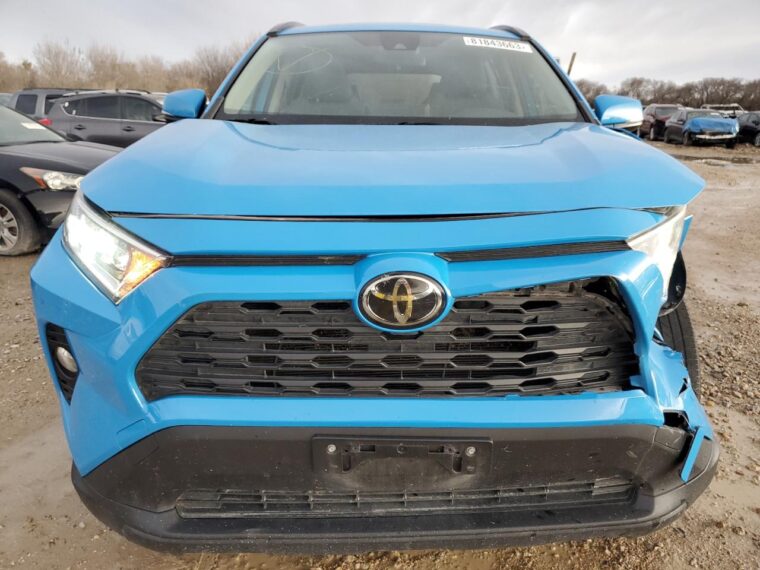 Автомобіль TOYOTA RAV4 XLE 2019 | GrandCar