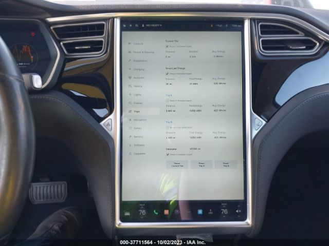 Автомобиль TESLA MODEL S 2015 | GrandCar Автомобиль TESLA MODEL S 2015 | GrandCar