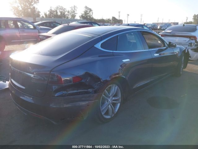 Автомобиль TESLA MODEL S 2015 | GrandCar Автомобиль TESLA MODEL S 2015 | GrandCar