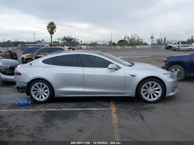 Автомобіль TESLA MODEL S 2018 | GrandCar Автомобіль TESLA MODEL S 2018 | GrandCar