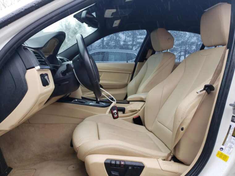 Автомобиль BMW 328 I SULEV 2015 | GrandCar