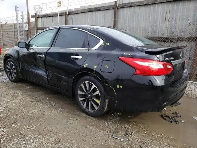 Автомобіль NISSAN ALTIMA 2.5 2016 | GrandCar Автомобіль NISSAN ALTIMA 2.5 2016 | GrandCar