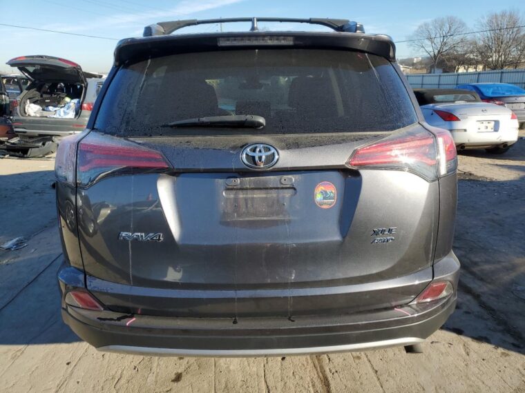 Автомобиль TOYOTA RAV4 XLE 2017 | GrandCar