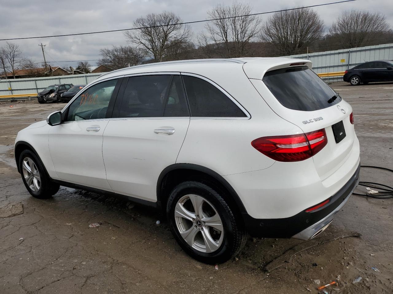 Автомобіль MERCEDES-BENZ GLC 300 2018 | GrandCar Автомобіль MERCEDES-BENZ GLC 300 2018 | GrandCar