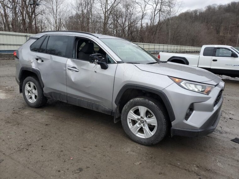 Автомобіль TOYOTA RAV4 XLE 2021 | GrandCar