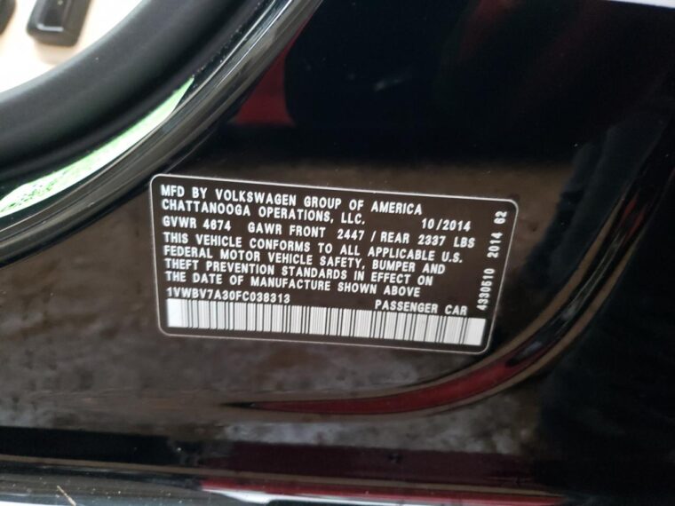 Автомобиль VOLKSWAGEN PASSAT SE 2015 | GrandCar