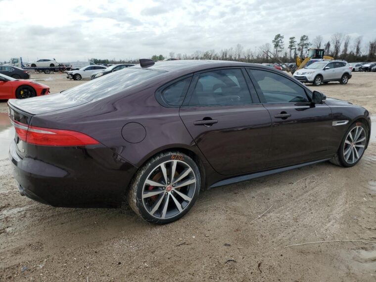Автомобиль JAGUAR XF S 2016 | GrandCar