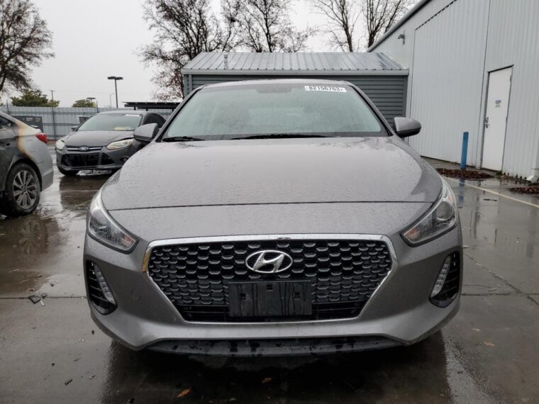Автомобиль HYUNDAI ELANTRA GT 2020 | GrandCar