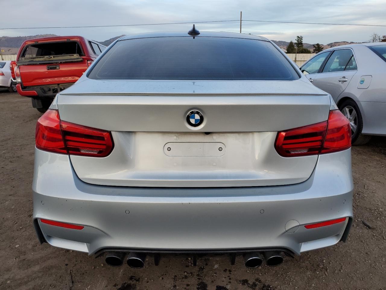 Автомобіль BMW M3 2017 | GrandCar Автомобіль BMW M3 2017 | GrandCar