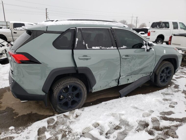 Автомобиль TOYOTA RAV4 ADVENTURE 2020 | GrandCar