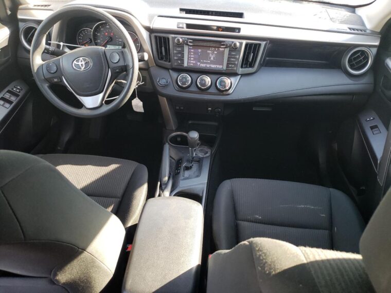 Автомобиль TOYOTA RAV4 LE 2016 | GrandCar