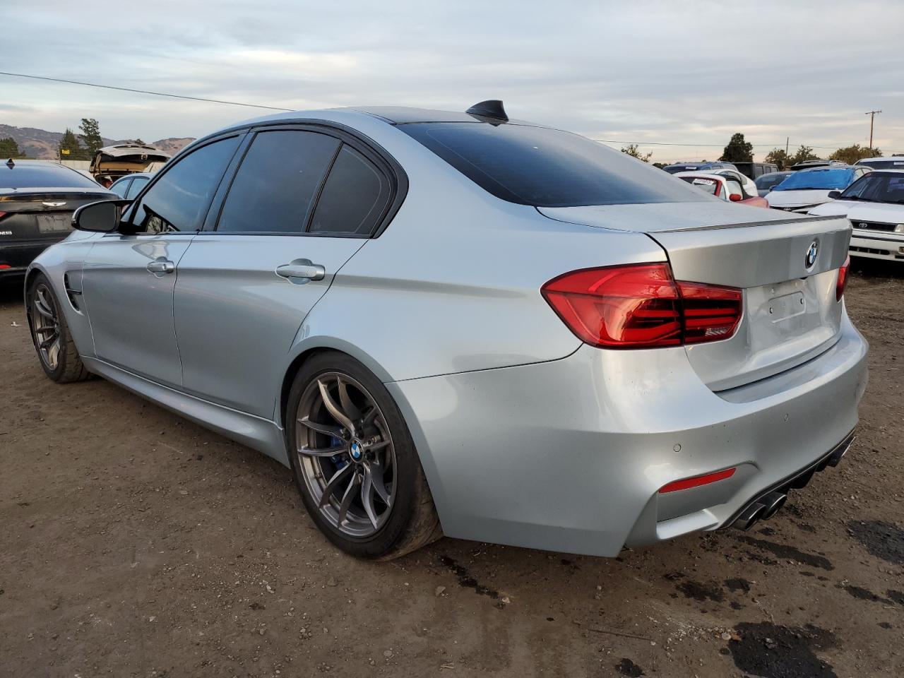 Автомобіль BMW M3 2017 | GrandCar Автомобіль BMW M3 2017 | GrandCar