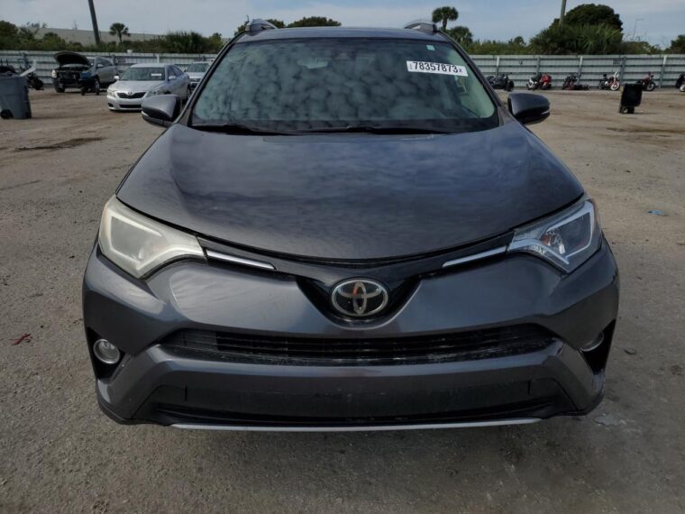 Автомобиль TOYOTA RAV4 XLE 2017 | GrandCar
