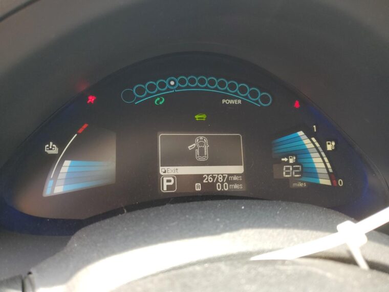 Автомобиль NISSAN LEAF S 2017 | GrandCar