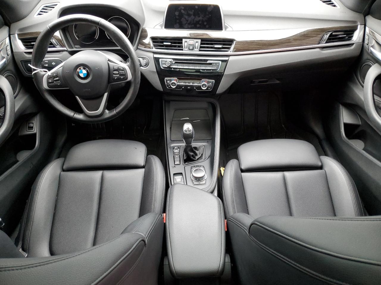 Автомобіль BMW X1 XDRIVE28I 2018 | GrandCar Автомобіль BMW X1 XDRIVE28I 2018 | GrandCar