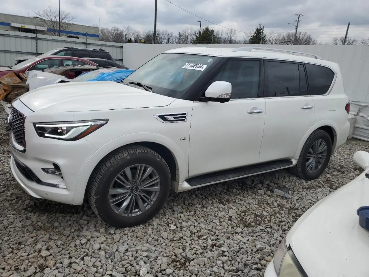 Автомобиль INFINITI QX80 LUXE 2019 | GrandCar