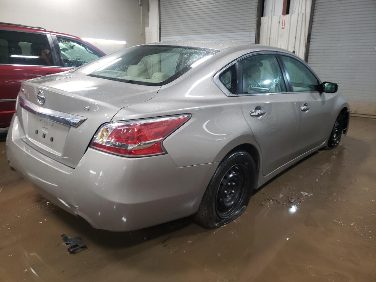 Автомобиль NISSAN ALTIMA S 2015 | GrandCar Автомобиль NISSAN ALTIMA S 2015 | GrandCar