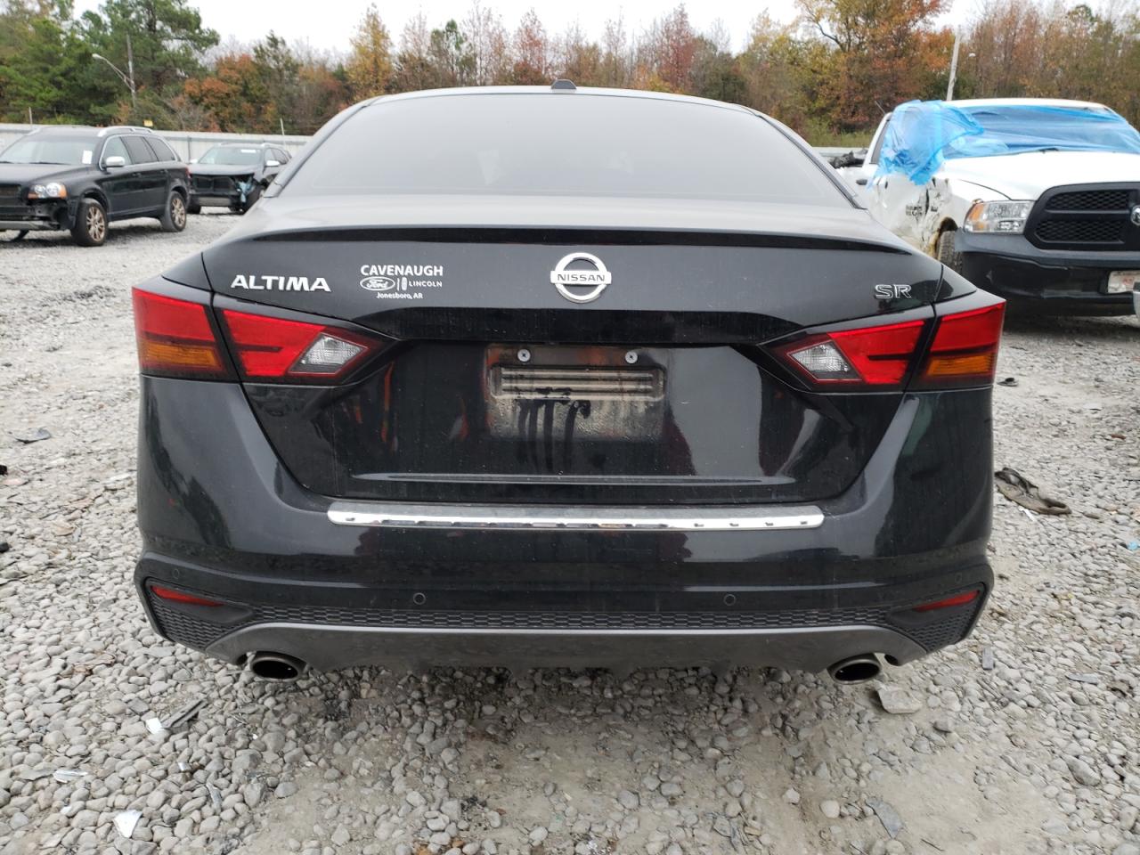 Автомобиль NISSAN ALTIMA SR 2021 | GrandCar Автомобиль NISSAN ALTIMA SR 2021 | GrandCar