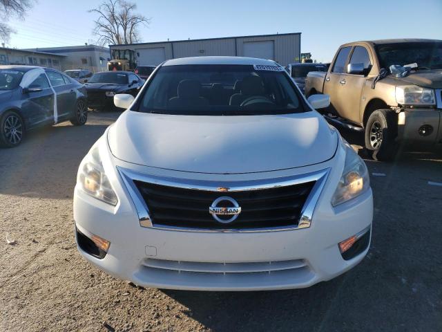 Автомобиль NISSAN ALTIMA 2015 | GrandCar Автомобиль NISSAN ALTIMA 2015 | GrandCar
