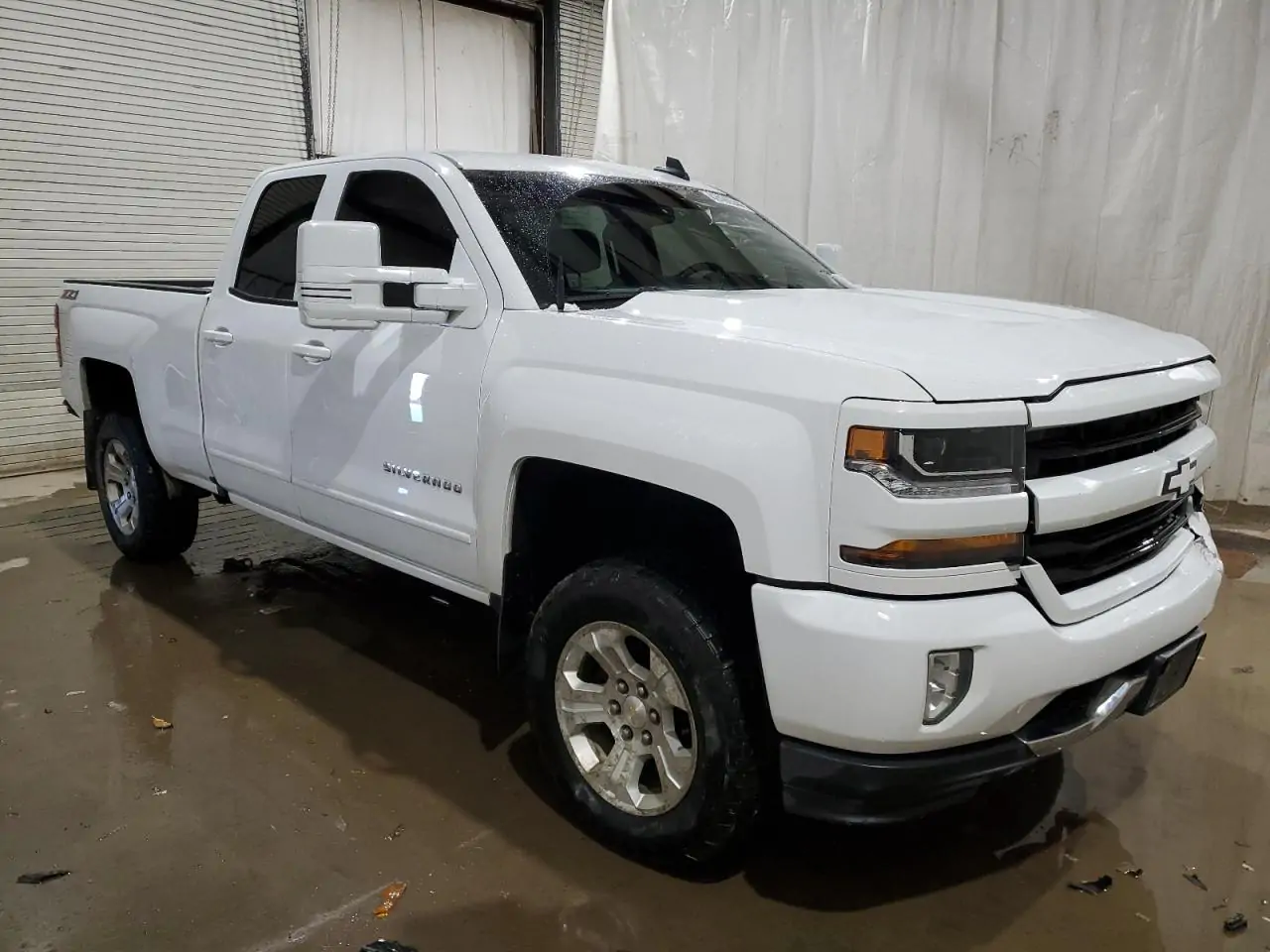 Автомобіль CHEVROLET SILVERADO K1500 LT 2017 | GrandCar
