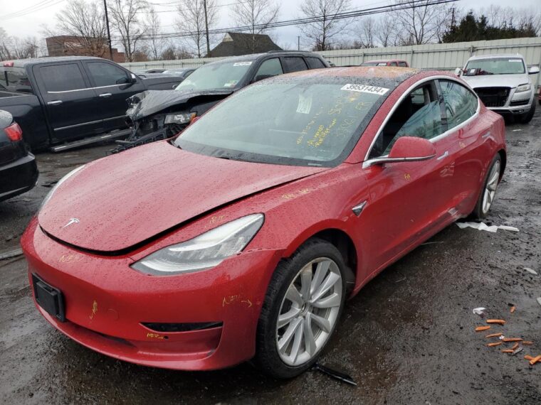 Автомобиль TESLA MODEL 3 2018 | GrandCar