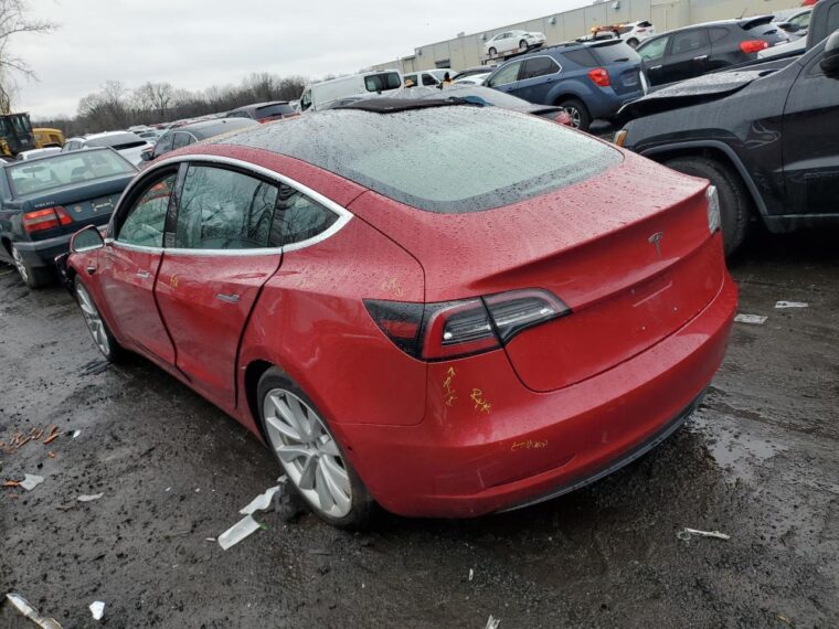 Автомобиль TESLA MODEL 3 2018 | GrandCar