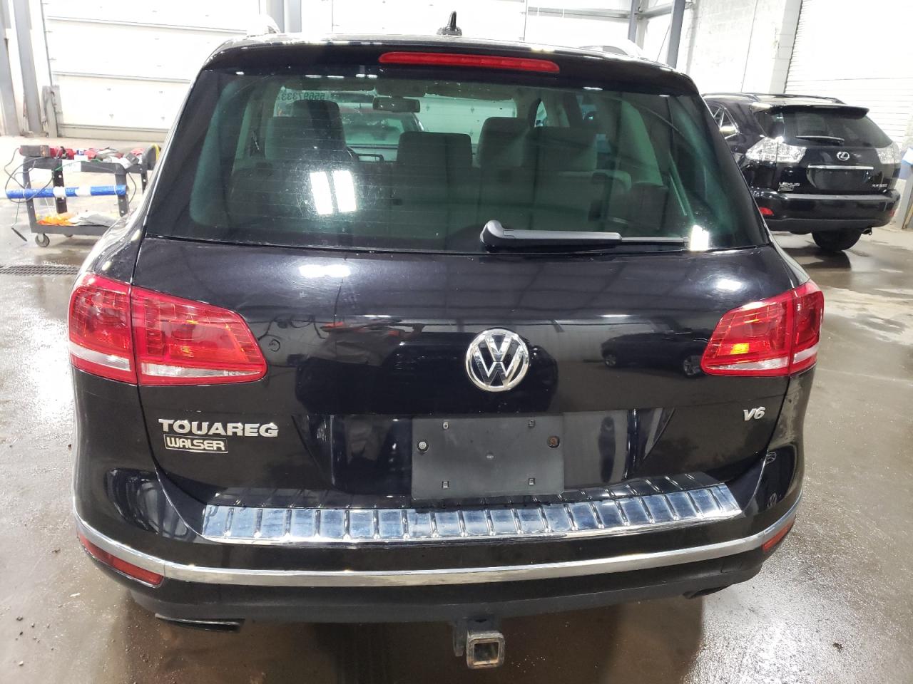 Автомобиль VOLKSWAGEN TOUAREG V6 2015 | GrandCar Автомобиль VOLKSWAGEN TOUAREG V6 2015 | GrandCar