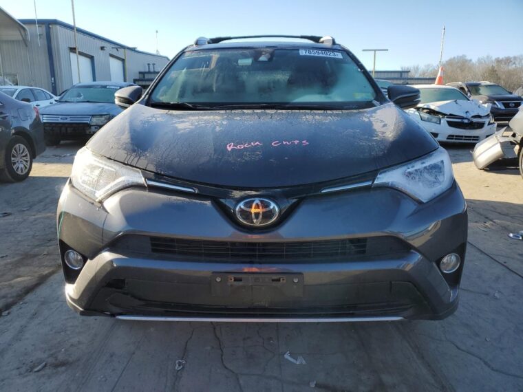 Автомобиль TOYOTA RAV4 XLE 2017 | GrandCar