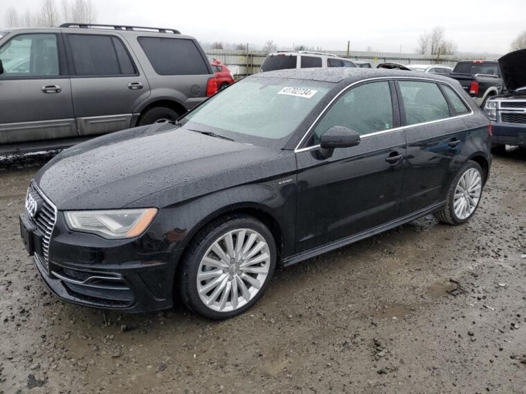 Автомобиль AUDI A3 E-TRON PREMIUM PLUS 2016 | GrandCar