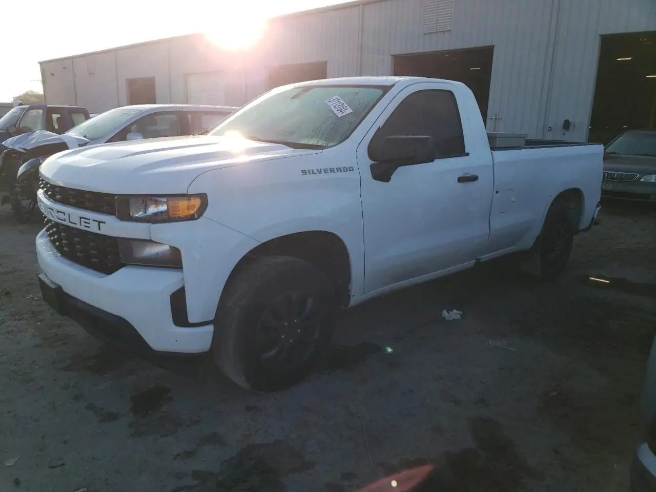 Автомобіль CHEVROLET SILVERADO C1500 2021 | GrandCar