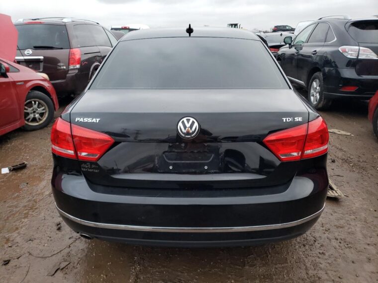 Автомобиль VOLKSWAGEN PASSAT SE 2015 | GrandCar