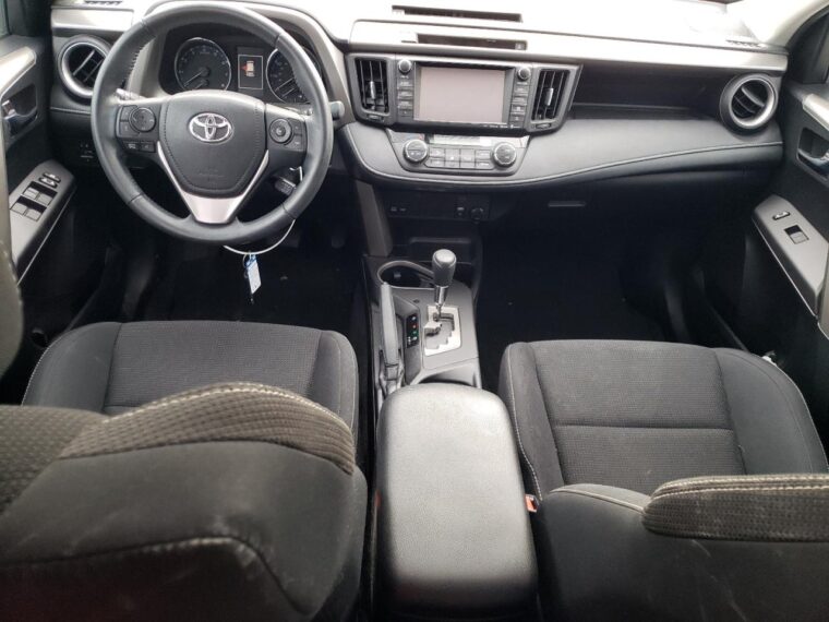 Автомобіль TOYOTA RAV4 XLE 2016 | GrandCar