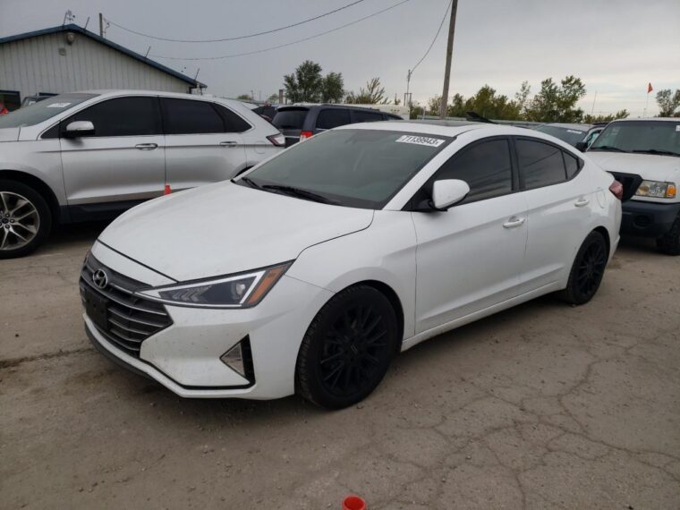 Автомобиль HYUNDAI ELANTRA SEL 2019 | GrandCar