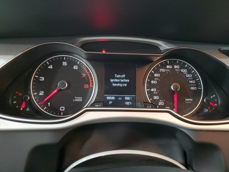 Автомобіль AUDI A4 PREMIUM S-LINE  2016 | GrandCar