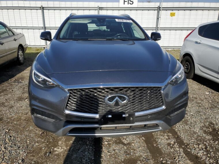 Автомобиль INFINITI QX30 BASE 2018 | GrandCar