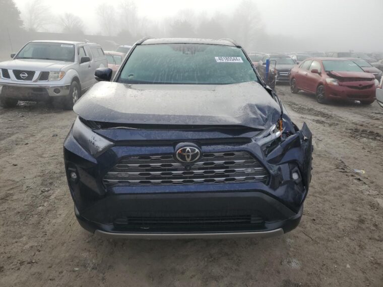 Автомобіль TOYOTA RAV4 LIMITED 2022 | GrandCar